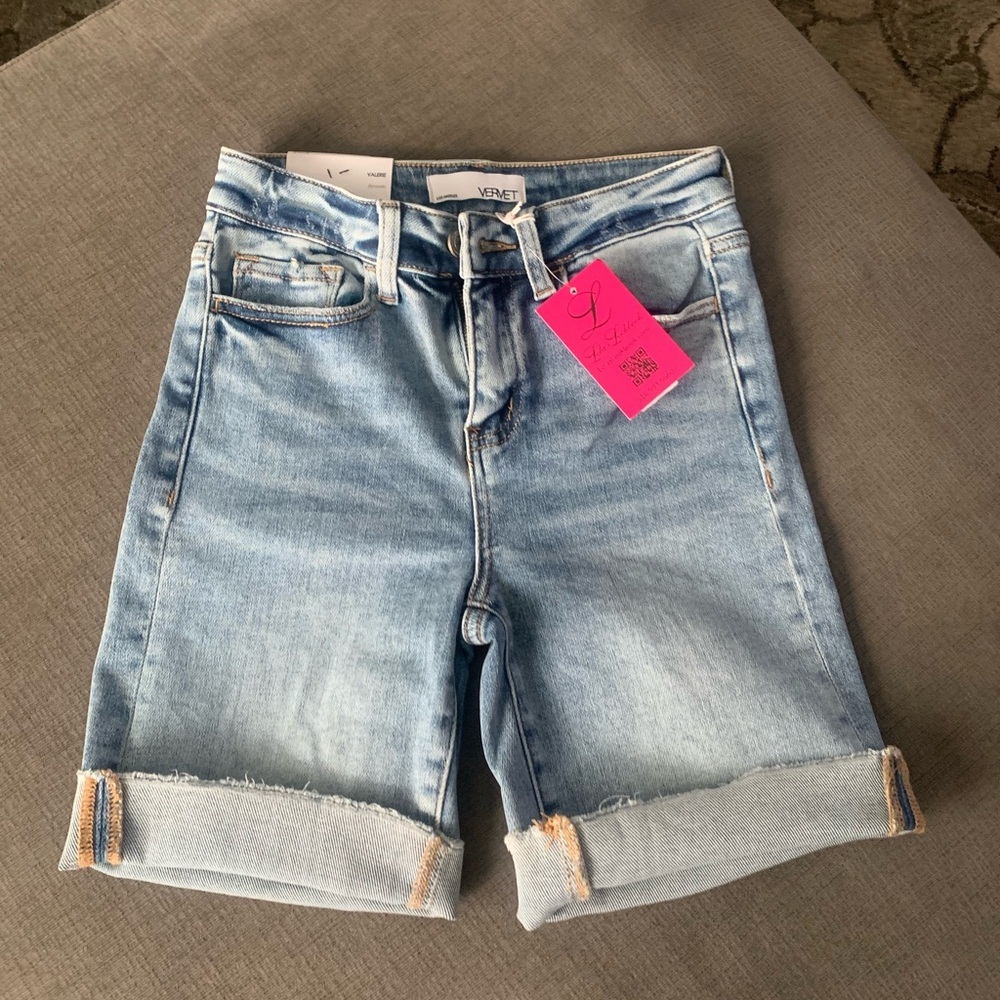 Vervet Valerie Bermuda woman’s jeans shorts size XS